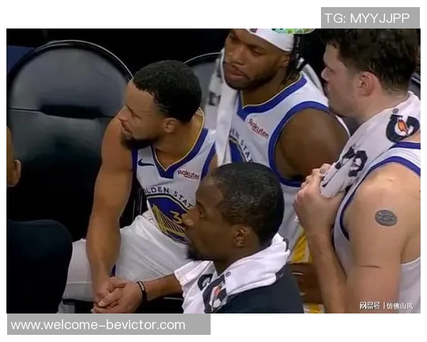 圣诞大战勇士对决独行侠先发阵容解析库追巴穆迪波斯特迎战浓眉弗拉格