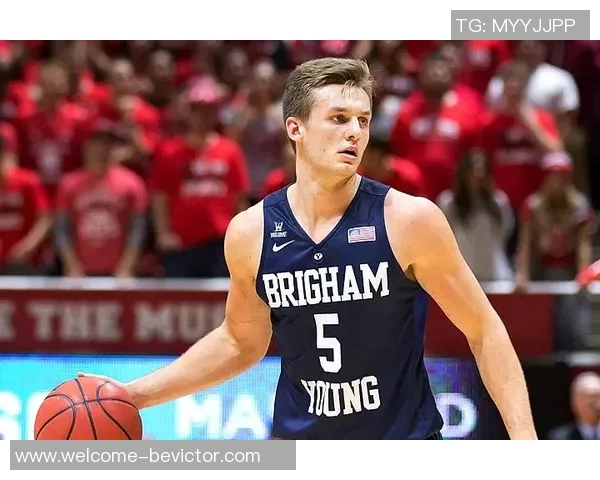 科林斯盛赞球队天赋满满拥有冠军与MVP的辉煌成就