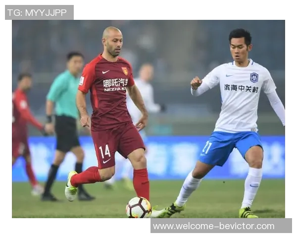 马斯切拉诺强调战术与情感并重球员心理同样影响比赛表现 马斯切拉诺强调战术与情感并重球员心理同样影响比赛表现